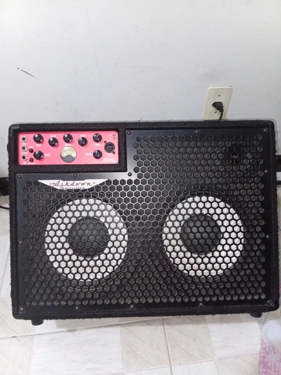 Combo ashdonw c210t.....300 watts