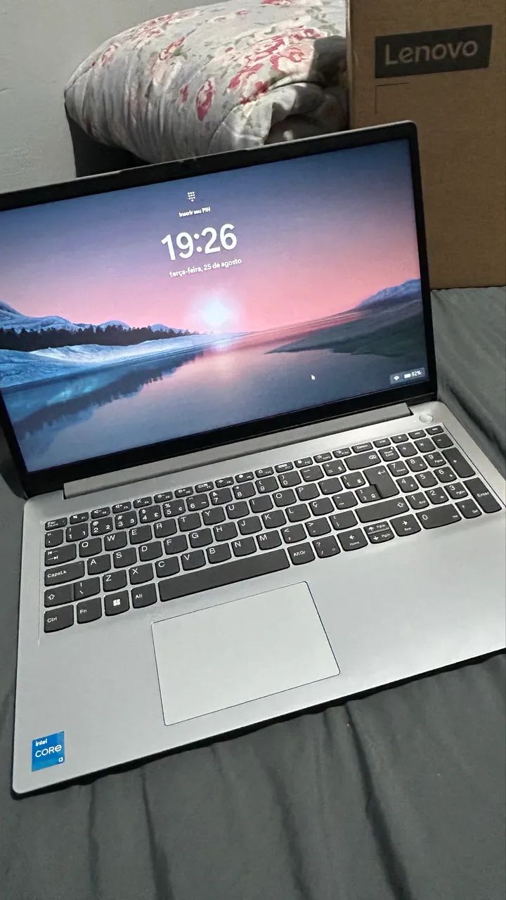 Notebook Lenovo  - Foto 3