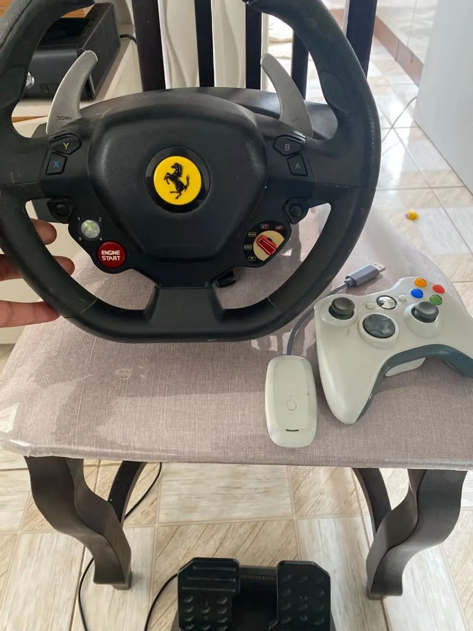 Xbox 360 + volante e pedal 