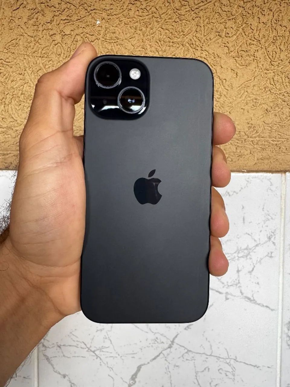 iPhone 15 128GB