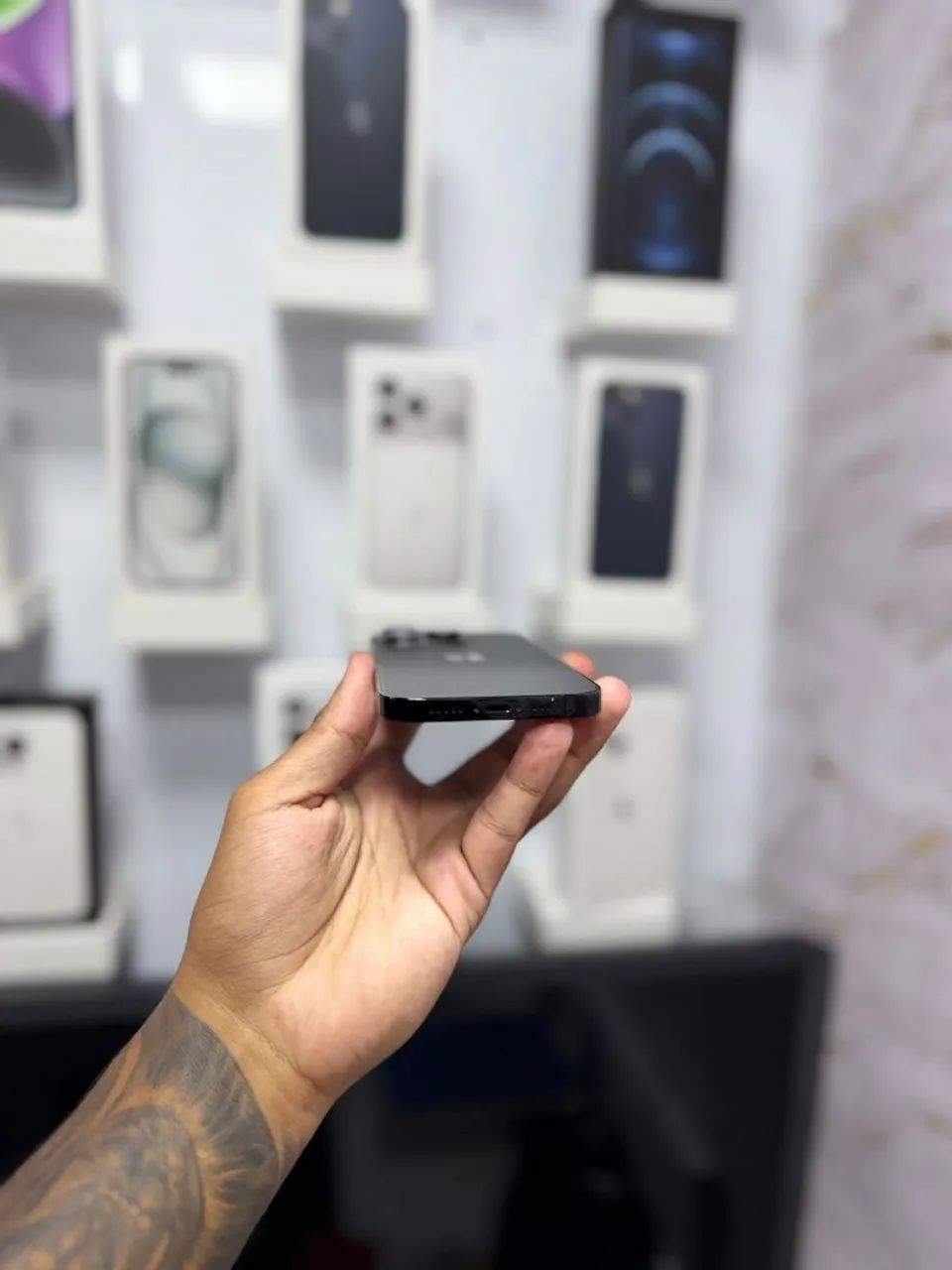 IPHONE 14 PRO 128GB<br>R$ 3.399,00 - Foto 3