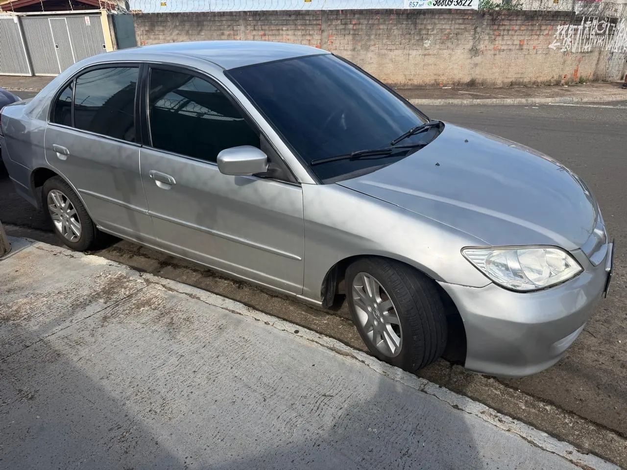 Honda Civic Sedan Lx/lxl 1.7 16V 115cv Aut. 4P 2005