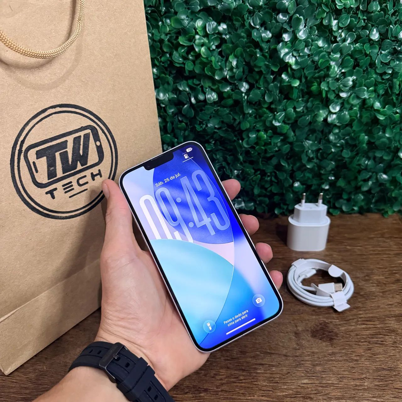iPhone 14 Plus