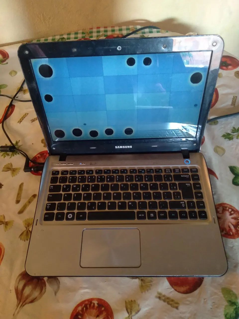 Notebook para retirada de peças