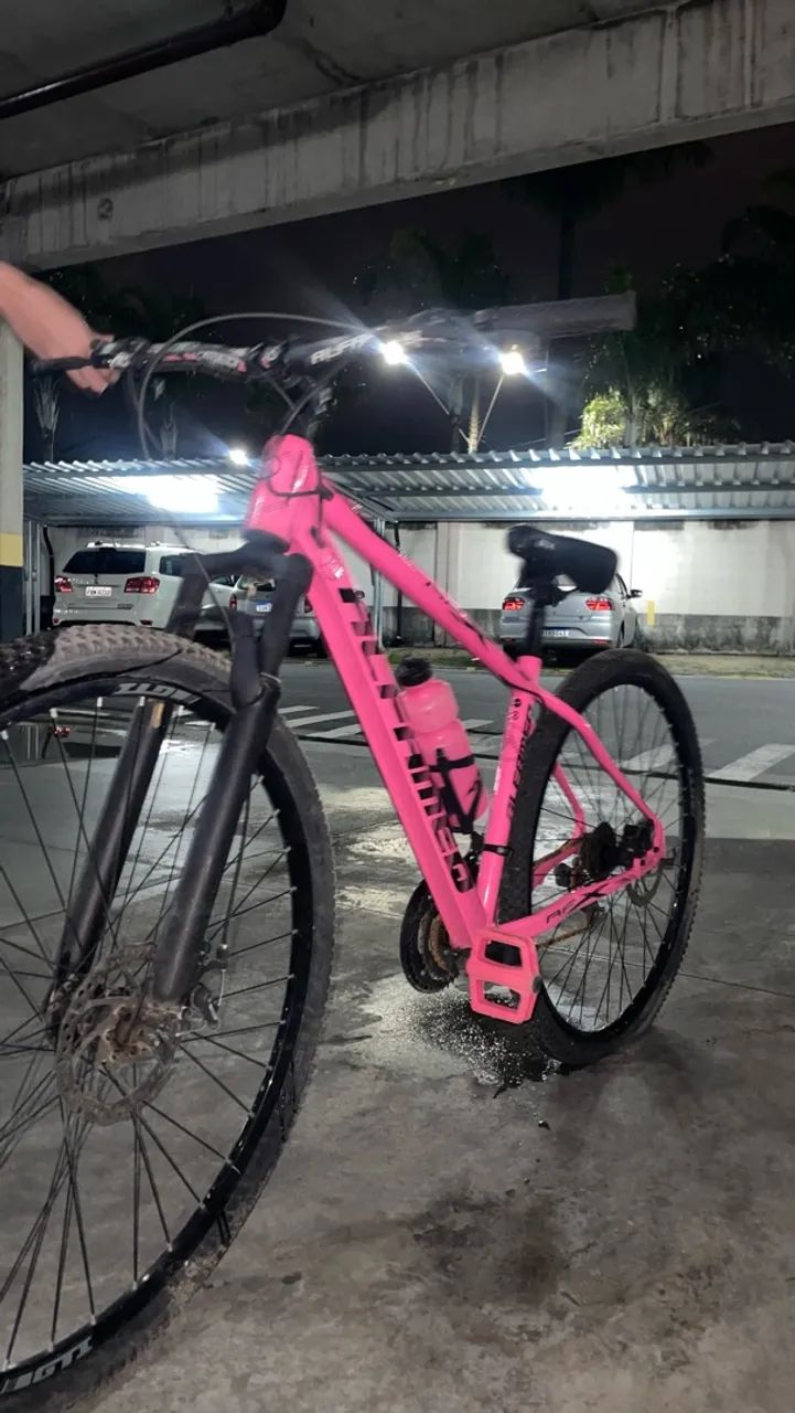 Vende-se bicicleta Aro 29 - Foto 4