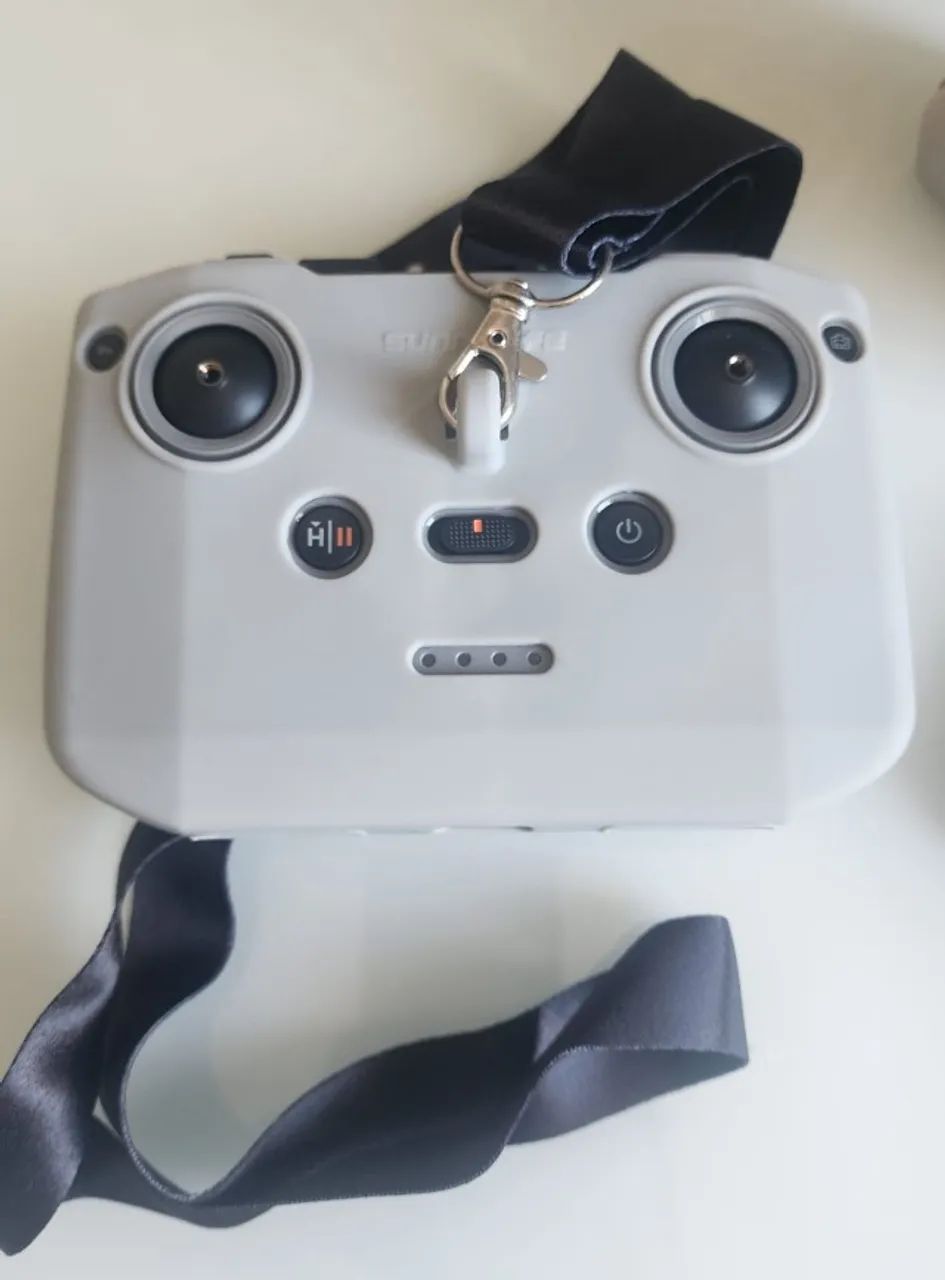 Drone DJI Flip - Estado de novo, pouquíssimo uso, com acessórios - Foto 3