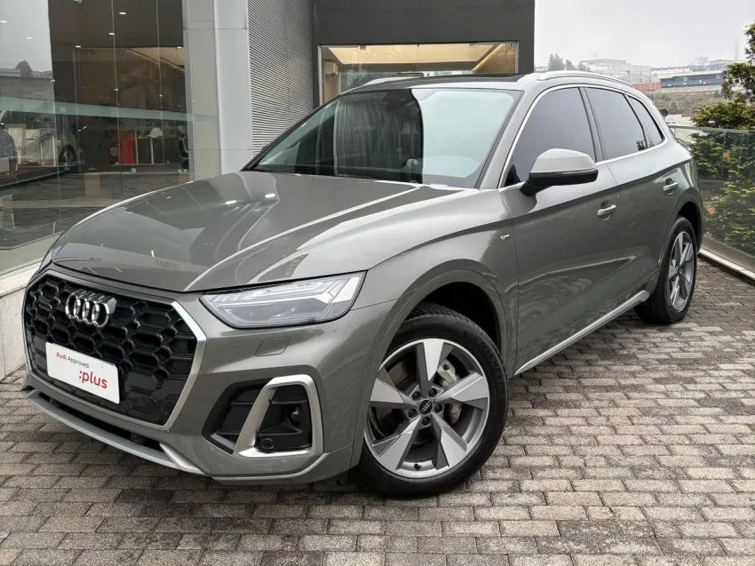 Audi Q5 S-line 2.0 TFSI Quattro S-tronic 2024