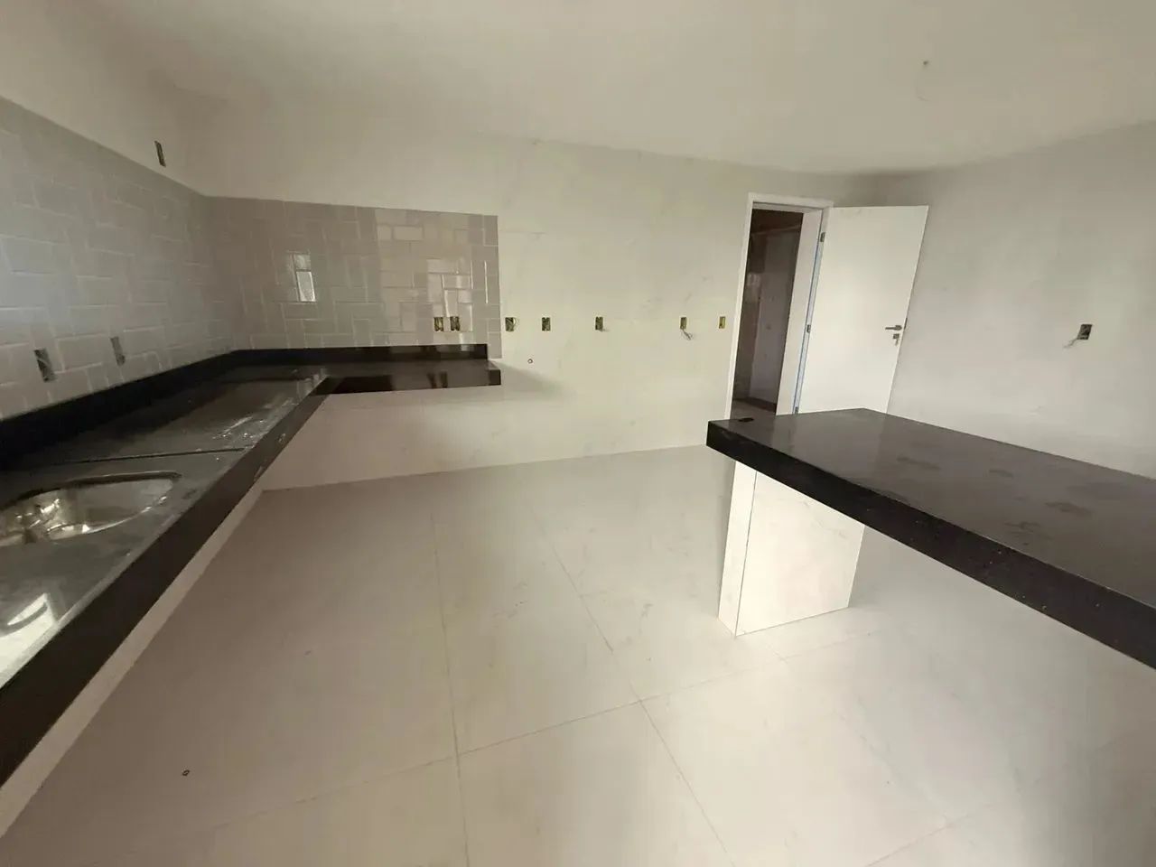 240M2, PROJETADO - Foto 3