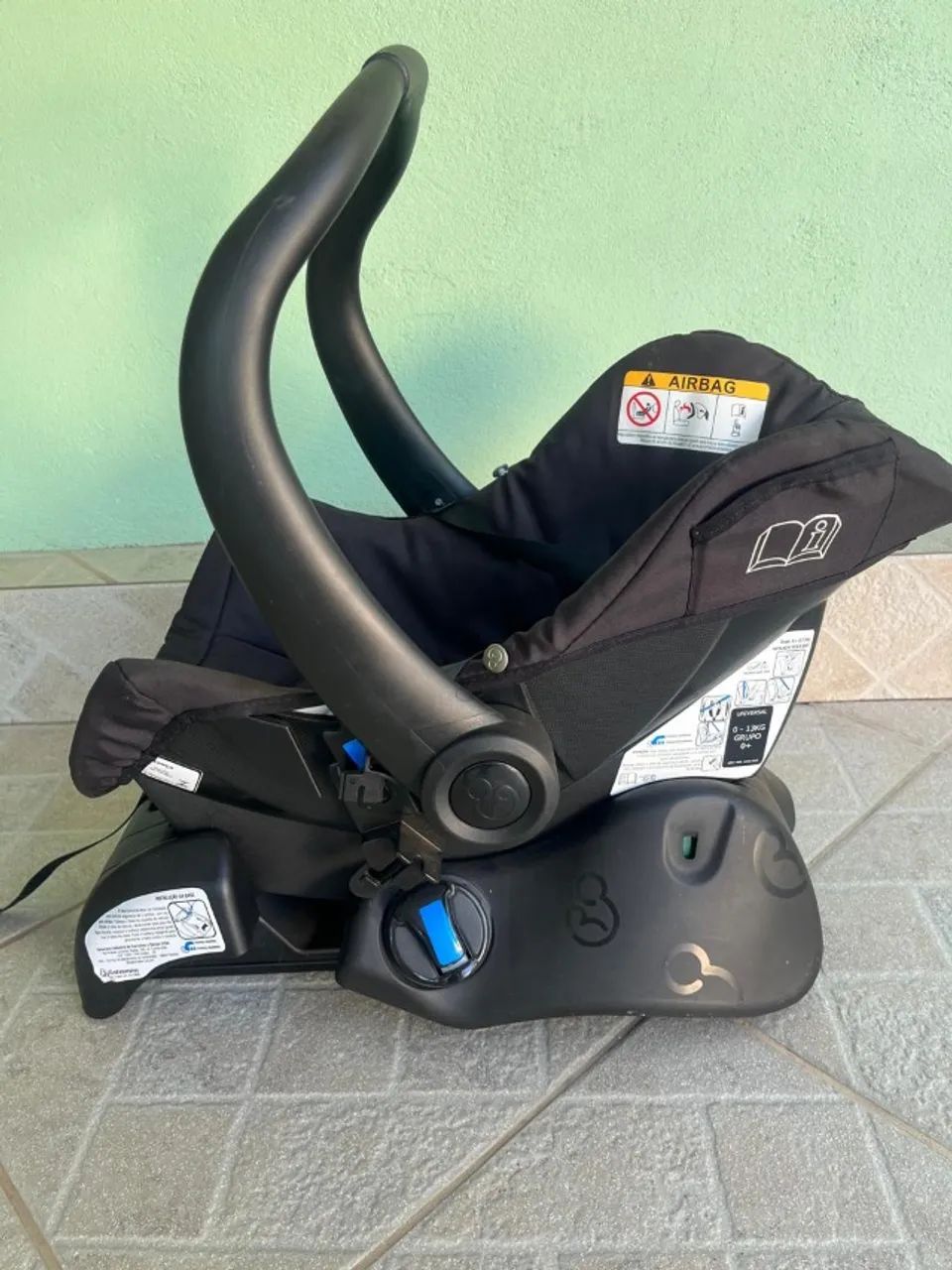 Bebê conforto Galzerano com base para carro e capa. 