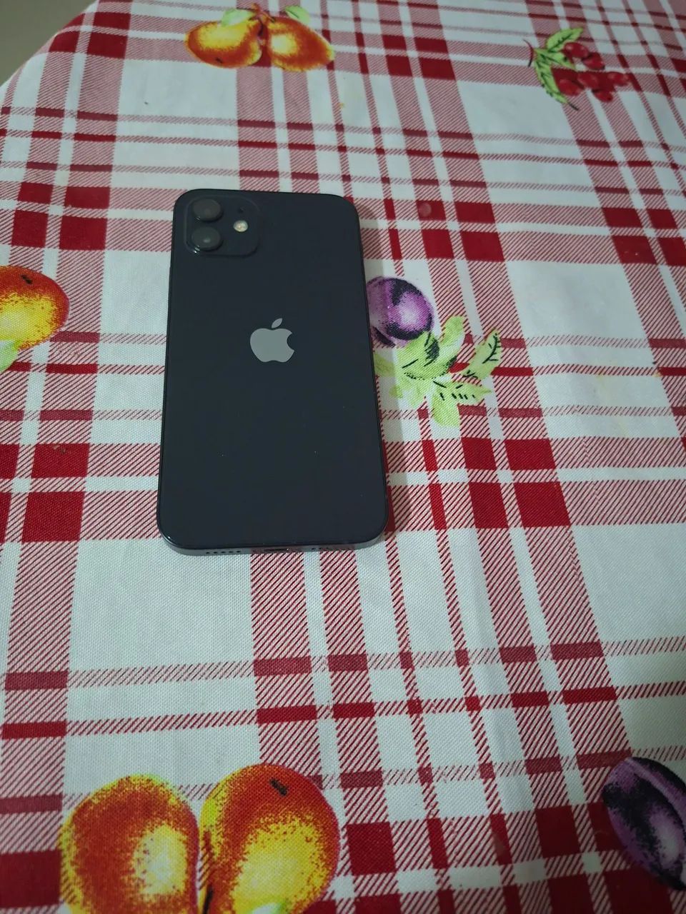 IPhone 12 impecável 