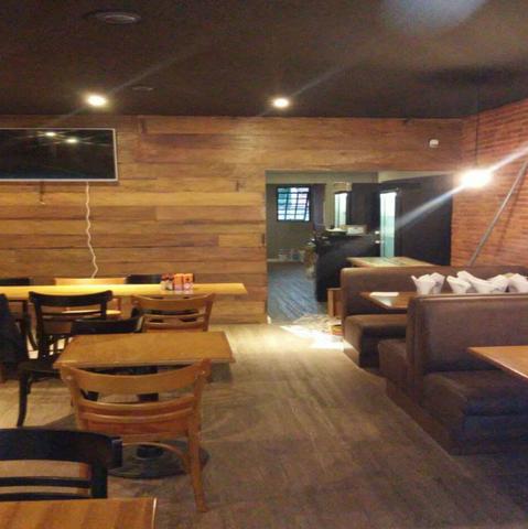 Peça seu orçamento Parede Revestida com Madeira de Demolição - Foto 3