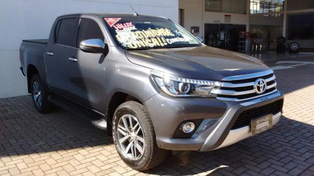 TOYOTA HILUX CD SRX 4X4 2.8 TB AT Cinza 2018/2018
