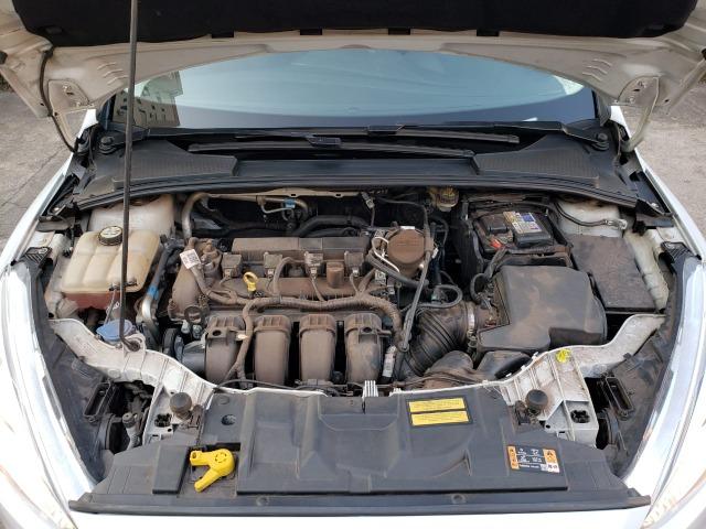 Ford Focus fastback SE plus sedã 2.0 15/16 flex aut. branco - Foto 15