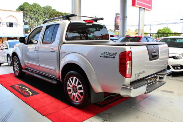 NISSAN FRONTIER SL 2.5 4X4 - Foto 9