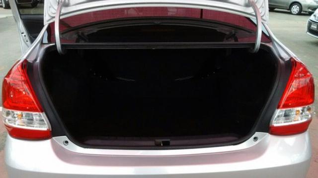 TOYOTA ETIOS SEDAN X 1.5 16V AT FLEX Prata 2018/2018 - Foto 11