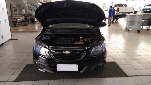CHEVROLET ONIX LT 1.4 8V SPE/4 FLEX Preto 2014/2015 - Foto 12