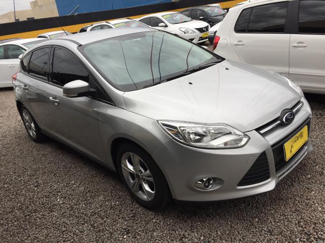 Ford Focus S 1.6 2015