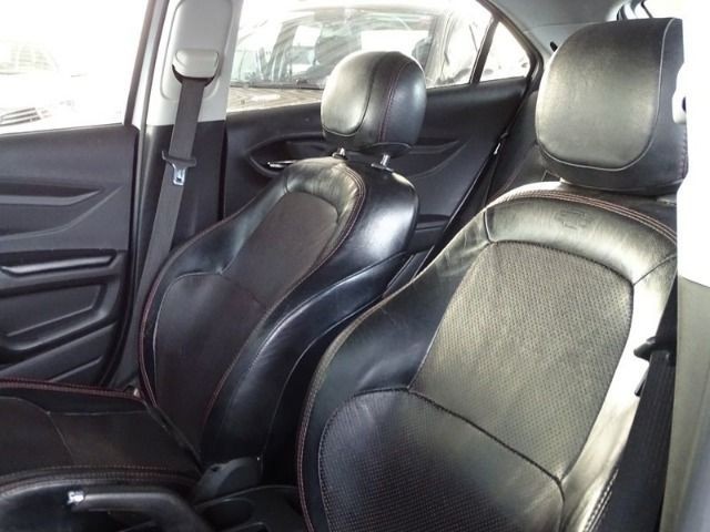 Gm Onix LTZ 1.4 /20132014 Prata - Foto 5