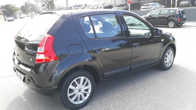 Renault Sandero Expression 1.6 8v completo - Foto 3