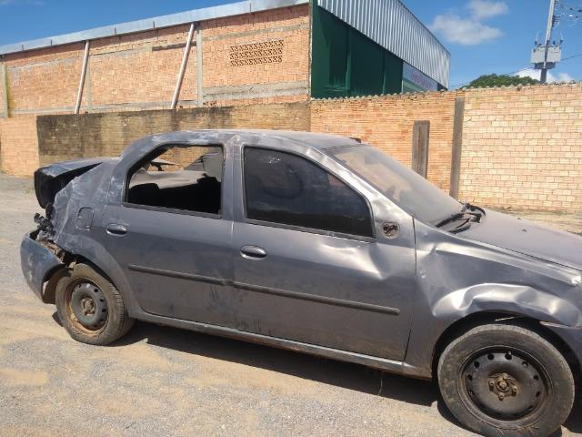Carro batido - Foto 4