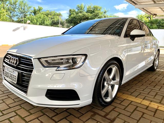 Audi A3 Sedan Ambiente 2017/2017