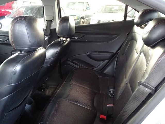 Gm Onix LTZ 1.4 /20132014 Prata - Foto 6
