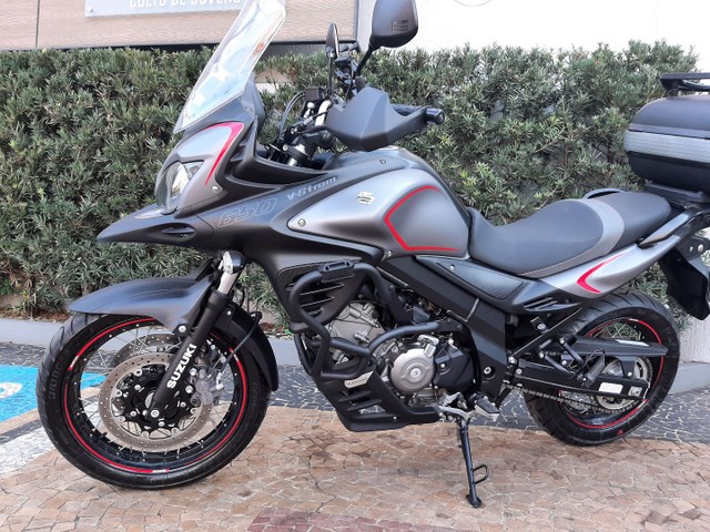 SUZUKI VSTRON 650 XT 2017