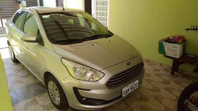 KA SEDAN SE 1.0