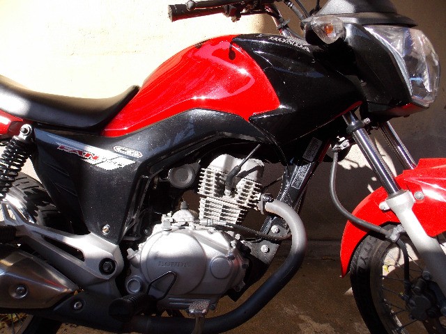 HONDA CG150 ESDI 2015