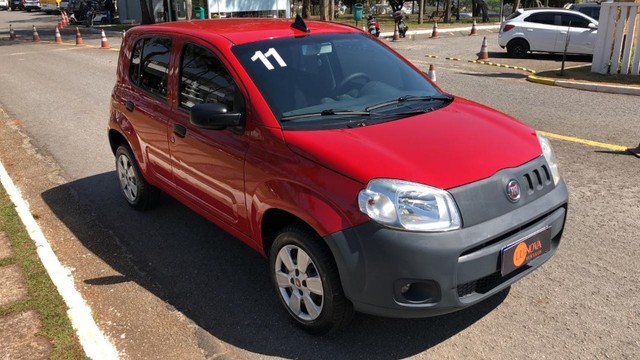 FIAT / UNO VIVACE 1.0 4 PORTAS 2011