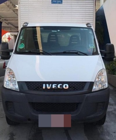 IVECO DAILLY 35S14 ANO 2015