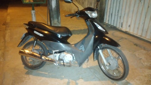 VENDO BIZ 2006 APENAS PEDAL