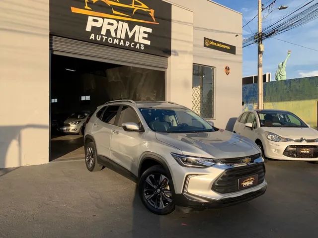 Compra PcD: Chevrolet Tracker Premier ou um Toyota Corolla Cross