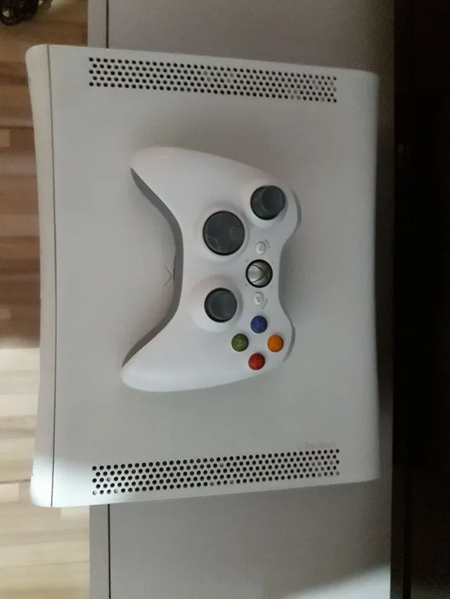 Console Xbox 360 Fat Branco 60Gb Desbloqueio RGH c/ Controle