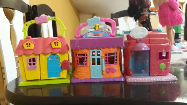 Casa Casinha Grande Da Polly Barbie + 28 Mini Móveis_b em Promoção