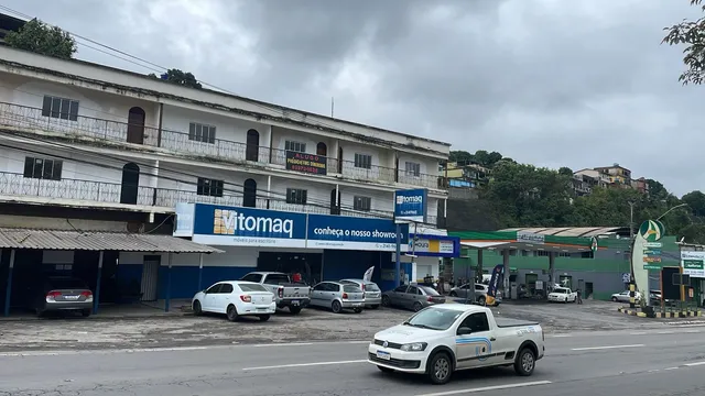 Alugo prédio cariacica