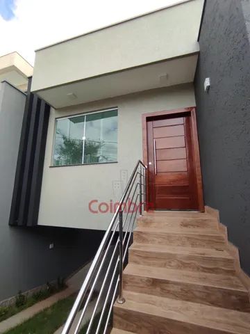 Casa no bairro Castanheiras
