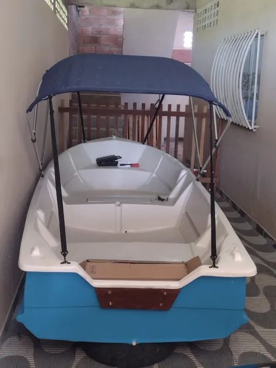 Barco de Fibra de Vidro com Nota Fiscal, Garantia de 5 Anos e Laudo de Engenheiro - Ótima