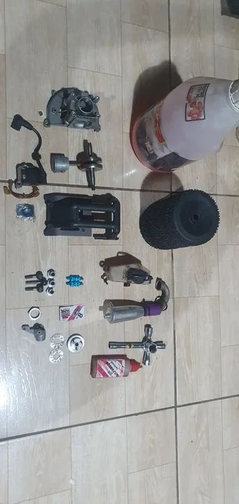 Peças para automodelos 1/8 e 1/5 