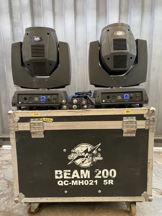 Iluminação Beam 200 5R - Leia o anúncio todo