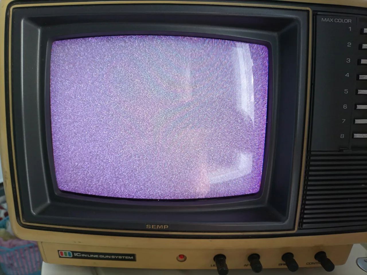 TV Semp 14 polegadas