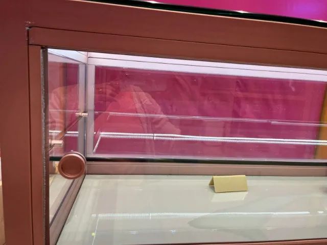 Vitrine Não Refrigerada com luz LED - Foto 2