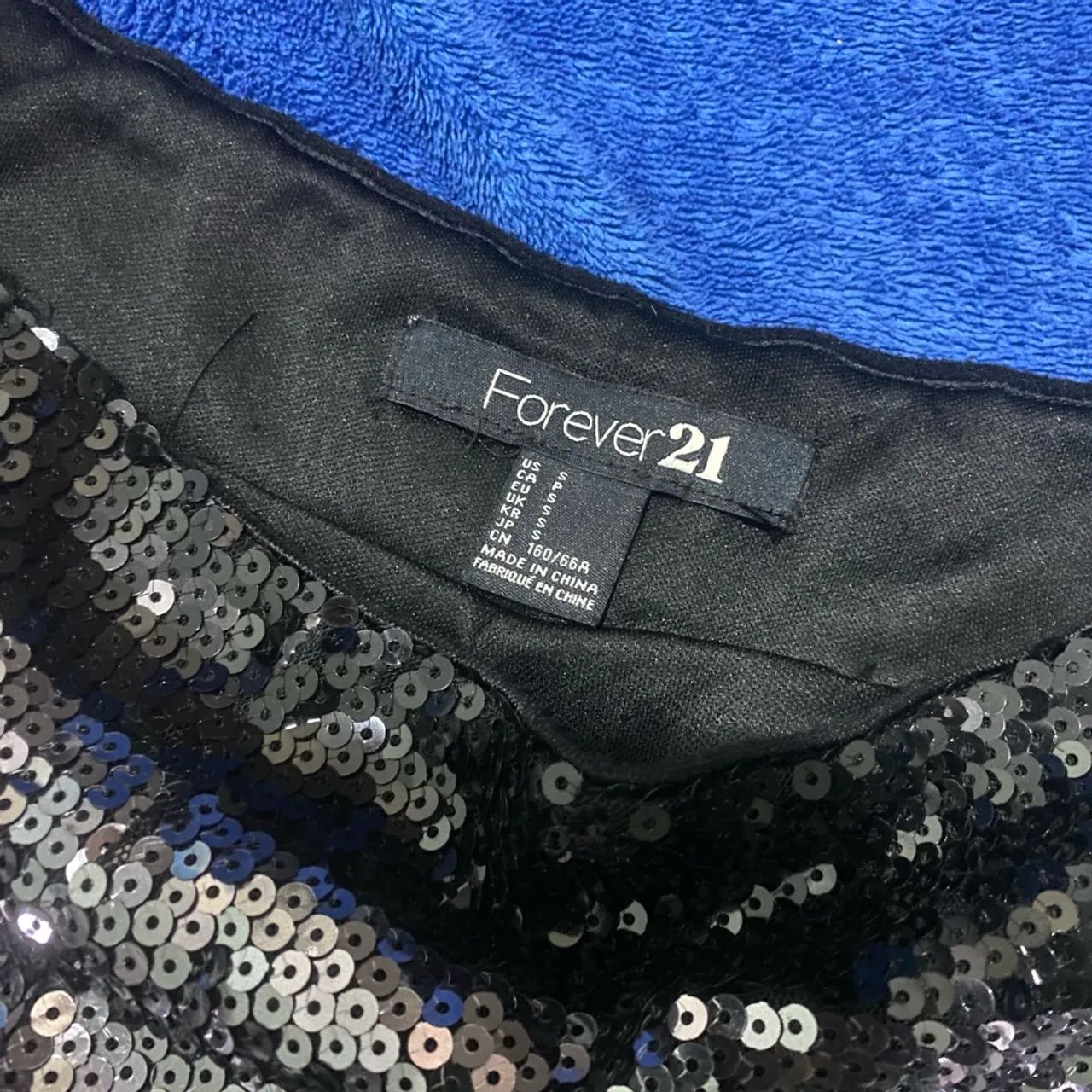 Shortinho Paetê Forever 21 - Foto 3