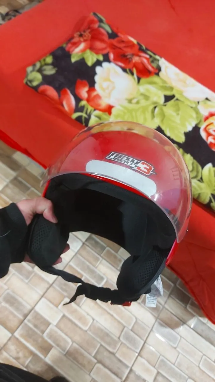 Capacete Vermelho New Liberty 3