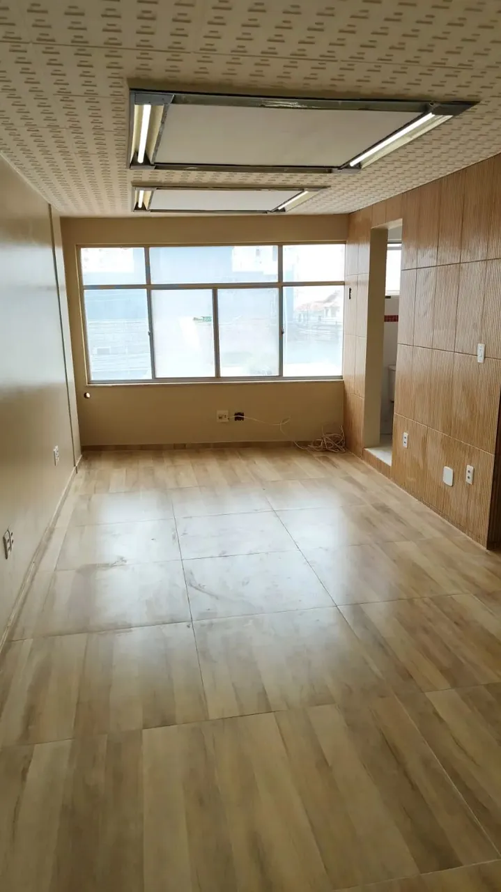 Sala Comercial para aluguel no Edifício Tiradentes de 37 metros no Reduto - Belém - PA