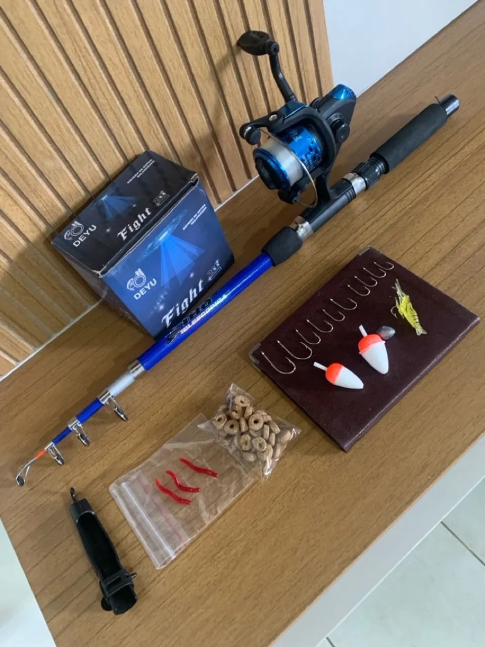 Kit de Pesca Completo - Vara, Carretilha e Acessórios