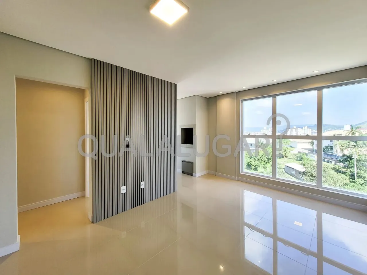 Apartamento semi mobiliado para locação, Centro, Tubarão, SC