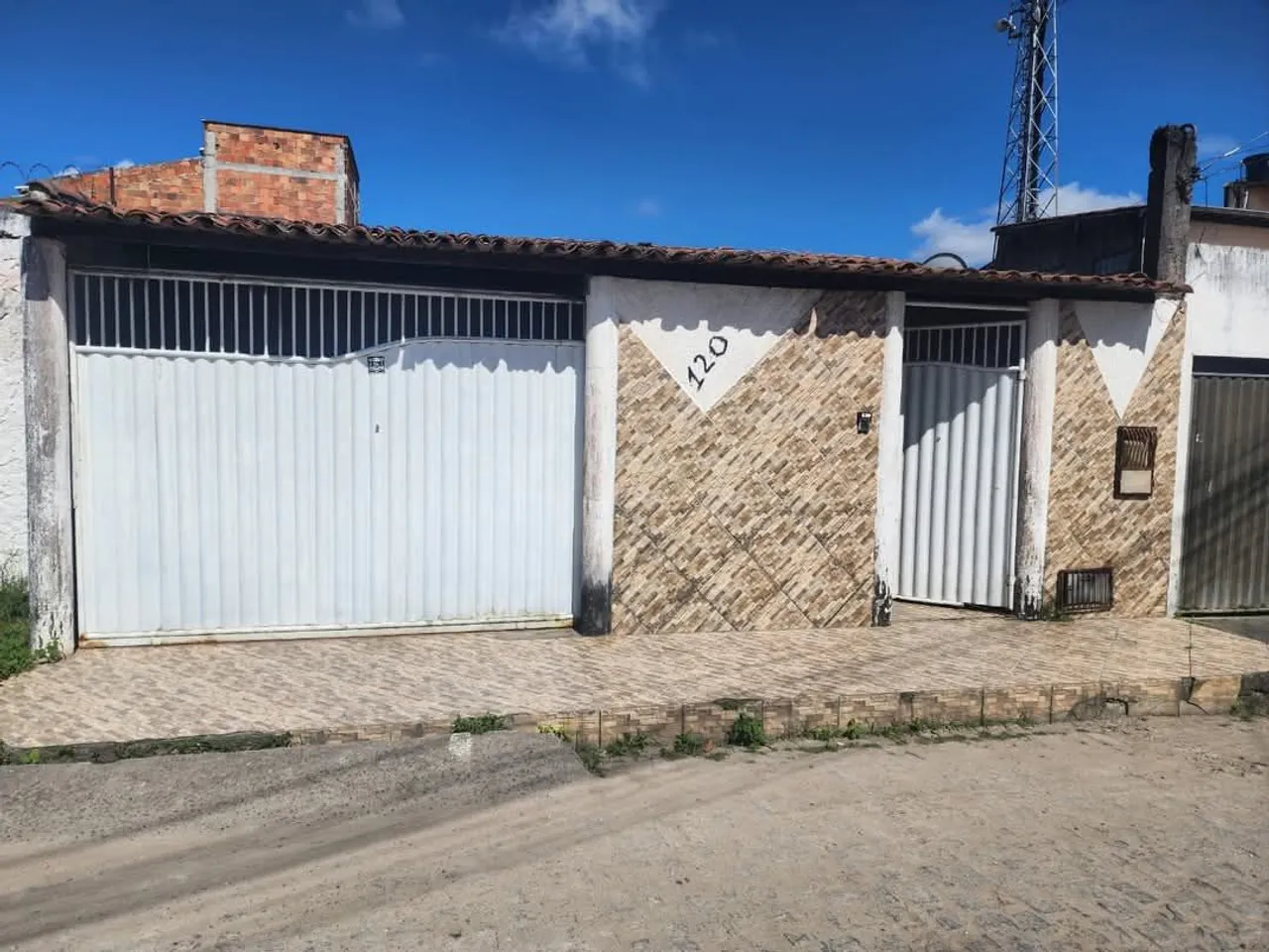 Casa venda ou troca Feira de Santana