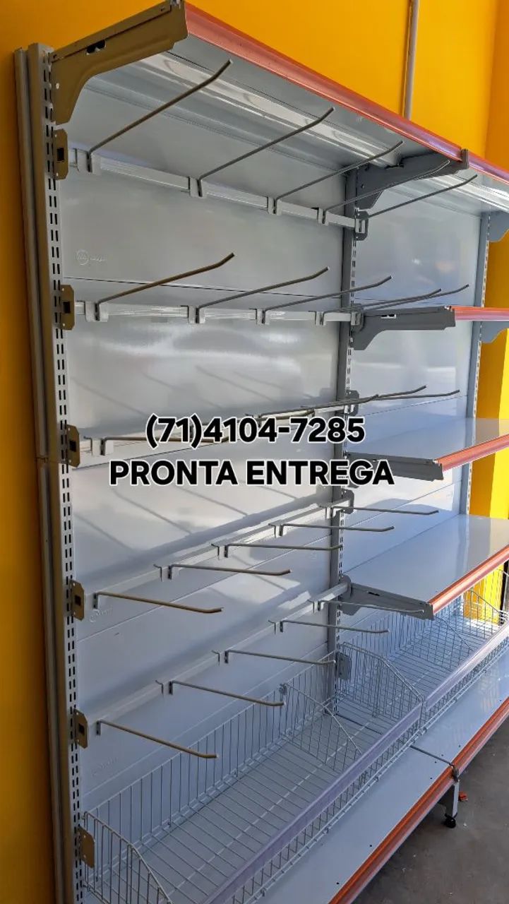 GONDOLA GANCHEIRA 1,70