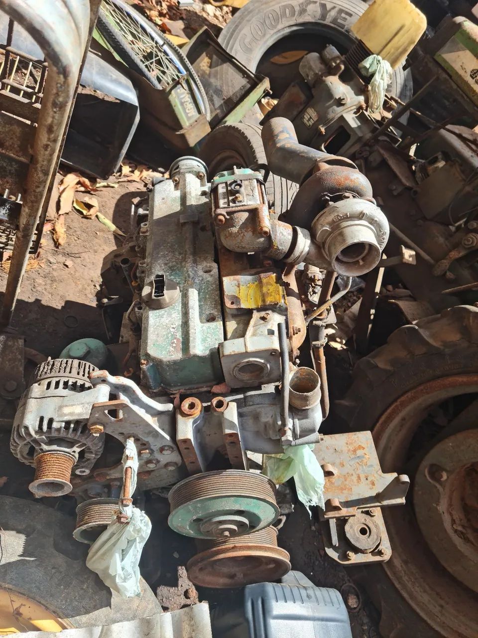 Peças para escavadeira sdlg 6150 - Foto 3